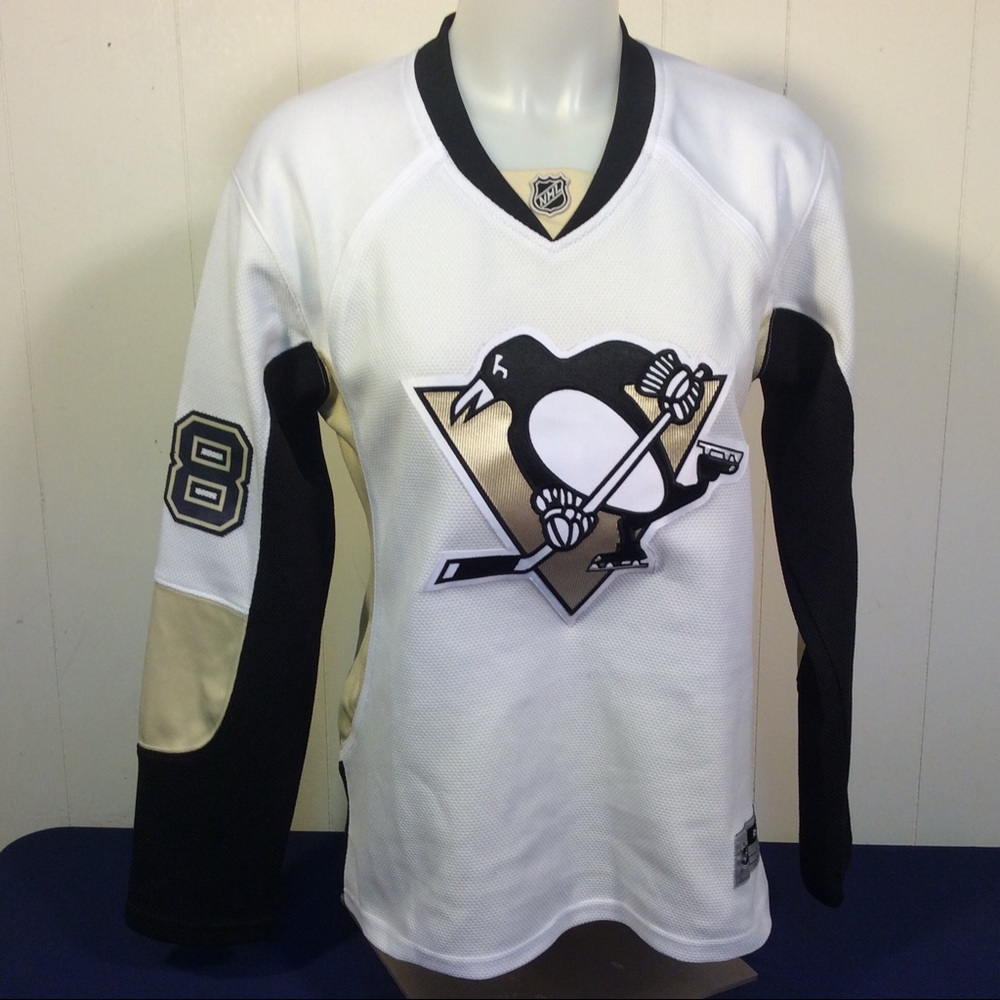 Reebok Pittsburgh Penguins James Neal Women’s Jersey size small in White & Black